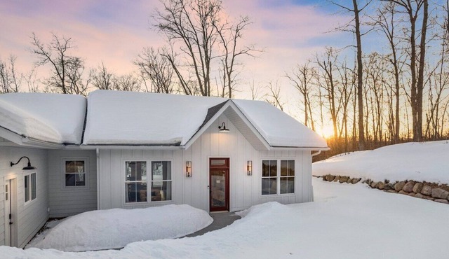 Hygge(Hus) · Cozy luxe tucked in tranquility