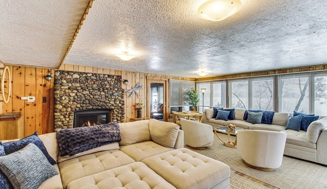 Ice Fishing On-Site! Brainerd Cabin on Rice Lake