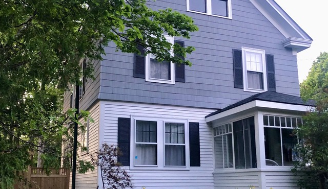 In-town Bar Harbor, walk everywhere, off-street parking, and close to Shore Path