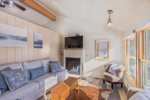 Indoor Sauna FIrePlace Garage Wifi Smart TV