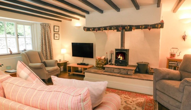 Ingleton 2-Bed Cottage, Sleeps 4, Pet Ok & Parking