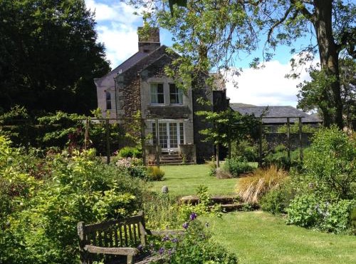 Ingram House Bed & Breakfast
