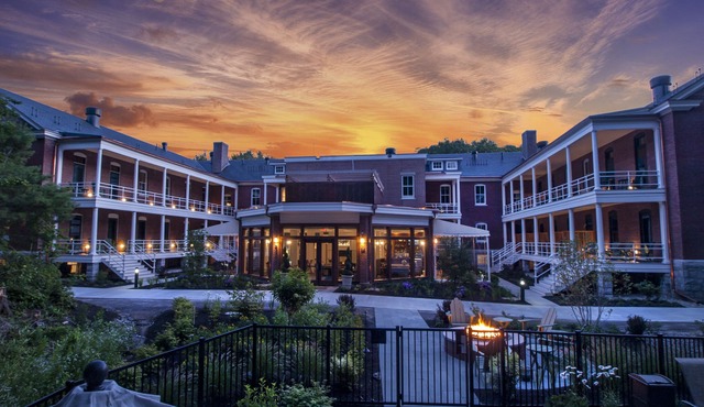 Inn at Diamond Cove