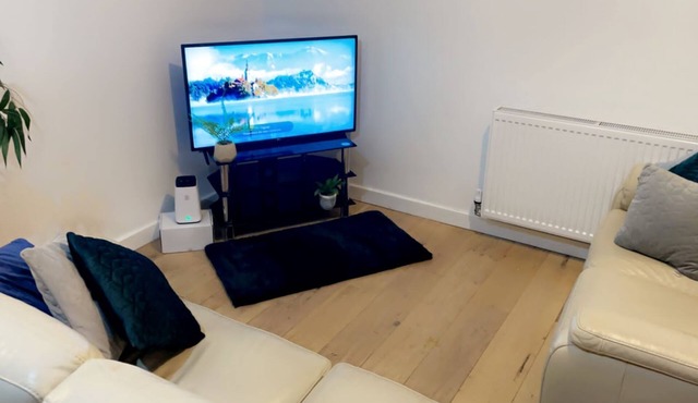 Inviting 2-Bed, Sleeps 5