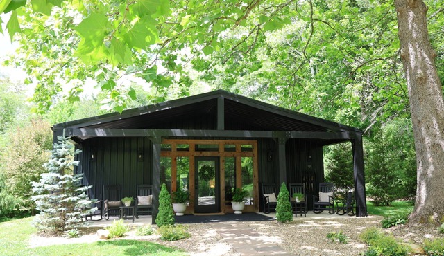 Ivy Cottage by Creative Cabins