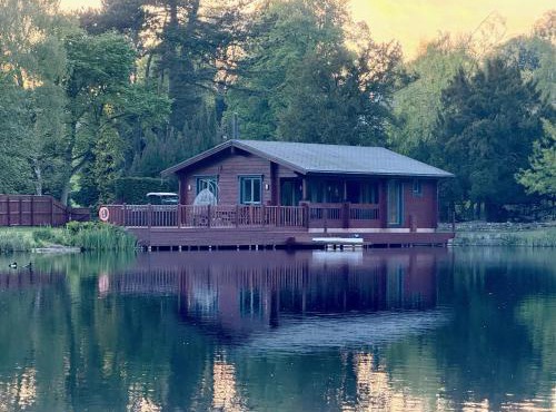 JEM Lodge