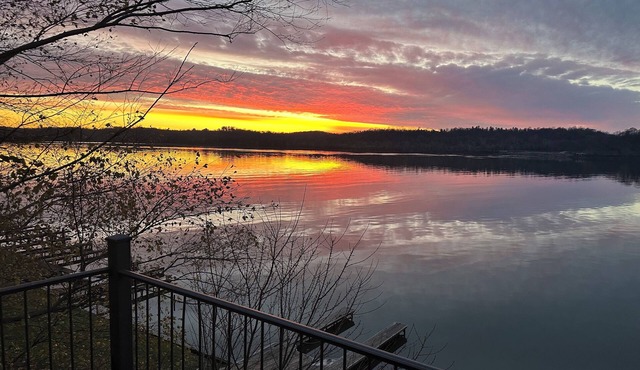 July 4 Wknd Special! Best River View in Prospect! Newly Updated! Private dock.