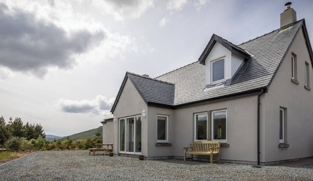 Karinya Crossal Cottage