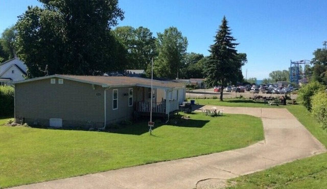 Kelso Woods with private beach access!