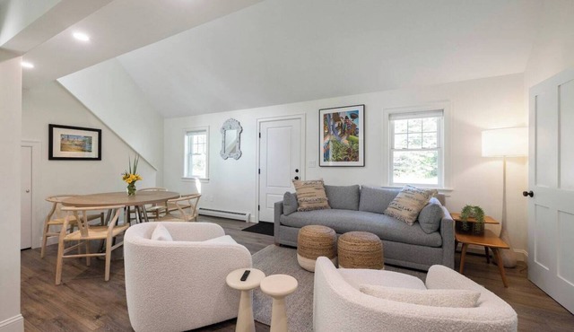 Lady Slipper Cottage - Unit 2