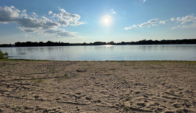 Lake front Bliss/Your perfect get away on the water.