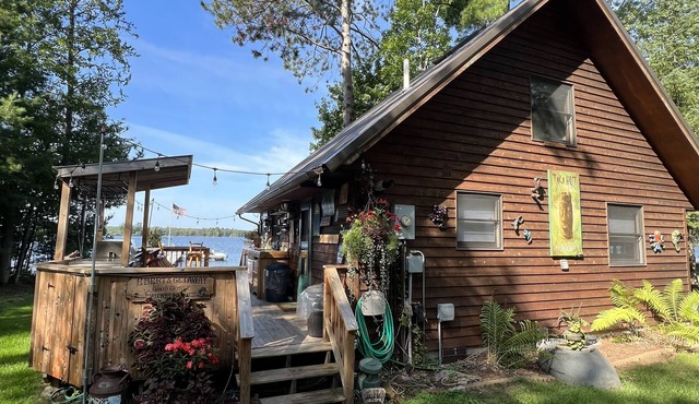 Lake Front Cabin steps off Big Sissabagama Lake with NEW Fitness Center & Sauna!