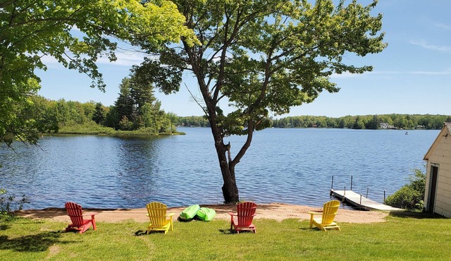 LAKE FRONT LODGE at Lake Roland