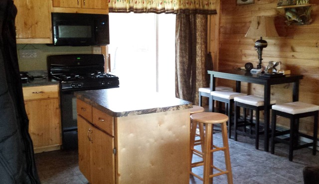 Lake Of The Woods Resort Area- Walking Distance To 8 Full Service Resorts
