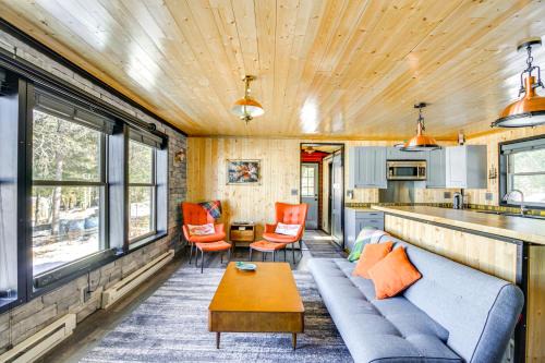 Lakefront Cabin on Lake Vermilion w/Large Dock