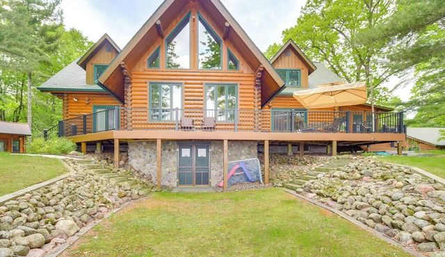 Lakefront Cabin w/Sauna & Dock in Webster!