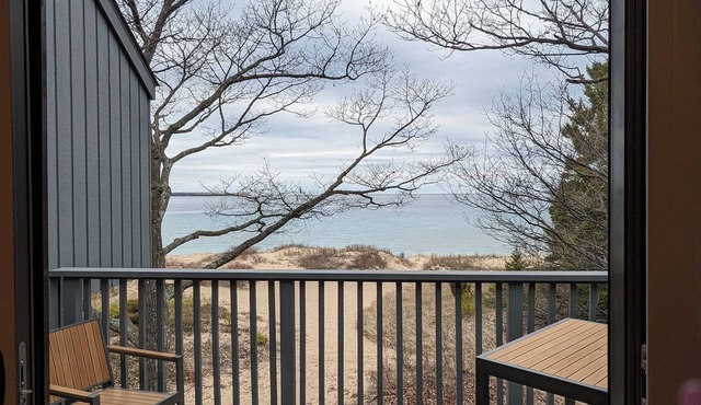 Lakefront condo on Lake Michigan. Fireplace. A/C. Beautiful resort setting.
