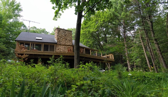 Lakefront Home on quiet sandy lake near peaceful Wautoma Kayaks, Canoe, beach
