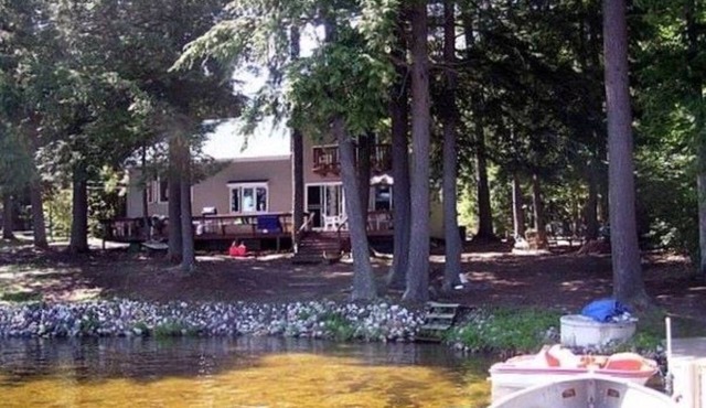 Lakefront home on the western shore of Thompson Lake