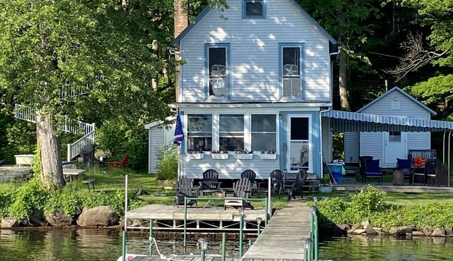 Lakefront house on Chautauqua Lake