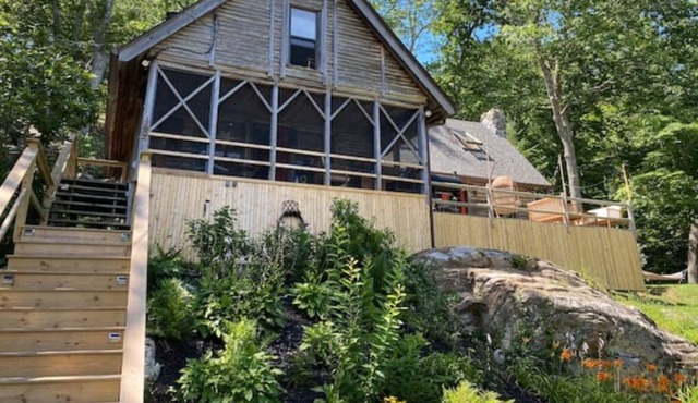 Lakeside 3 bedroom cottage in Boothbay Harbor