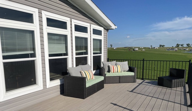 Lakeside Oasis. Sit back and relax at the lake!