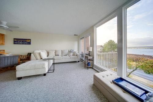 Lakeside Retreat in Dewittville w/Pool Access!