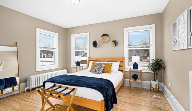 Lakeside Studio | Minutes from Downtown Duluth