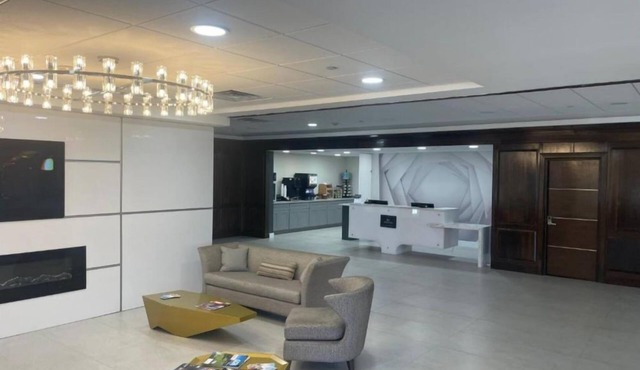 Lakeview Golf Resort Studio w Pool, BBQ & Fitness