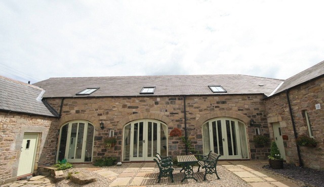 Lambley Farm-The Coach House