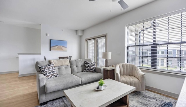 Landing | Amazing 1BD, Clubhouse, Gym