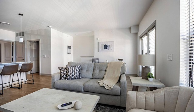 Landing | Stunning 1BD, Clubhouse, Gym