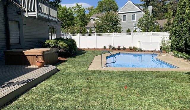 Large New Seabury Home with Heated Pool and Hot Tub