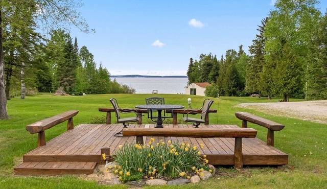 Lem's Paradise #1 | 300+ ft Lake Huron Shoreline & Mackinac Views