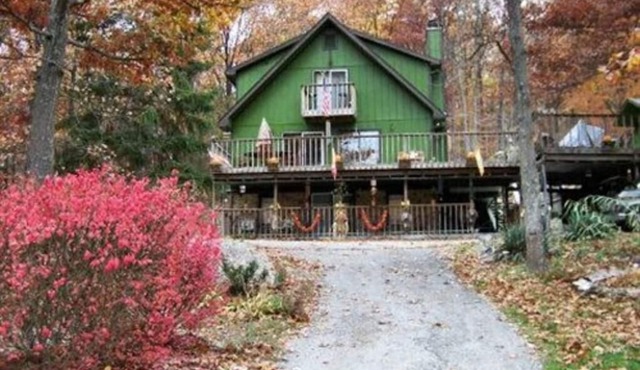Lil Black Bear Inn
