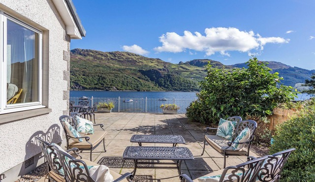 Lochside House - S4532