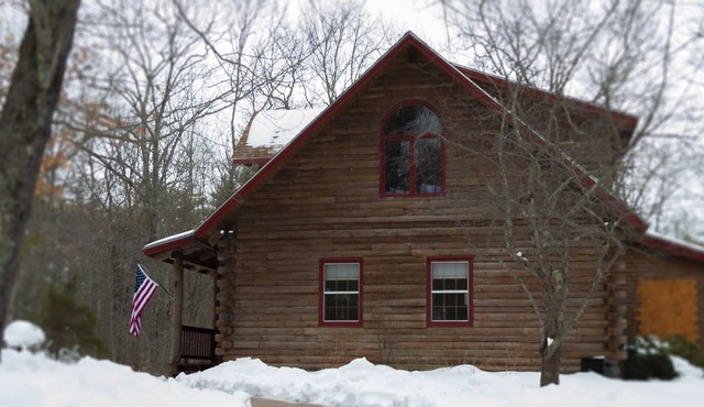 Log Cabin close to the Beach