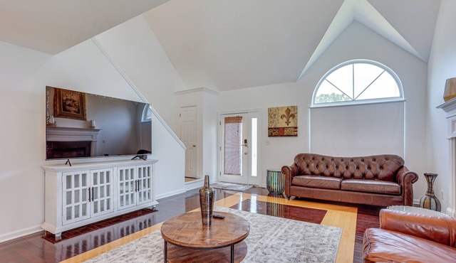 Louisville Vacation Rental ~ 13 Mi to Downtown!