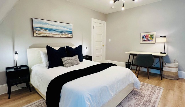 Lovely 2-bedroom apartment in Cambridge near Harvard and MIT