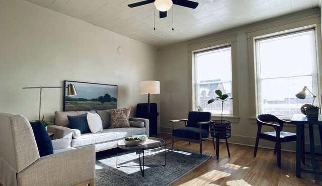 Lovely 2 Bedroom Apartment