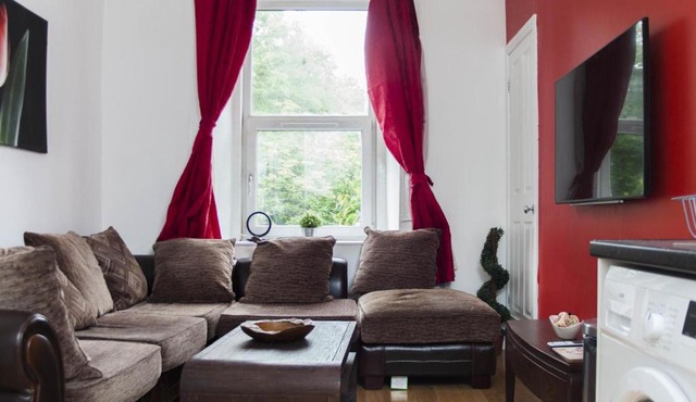 Lovely 3 Bdrm by Meadows