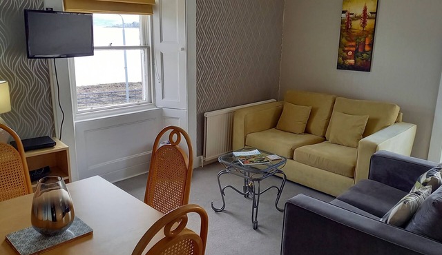 Lovely 3 bed apartment with a cottage feel.