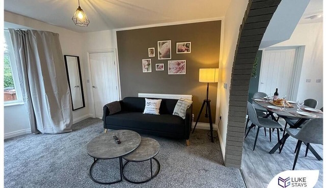 ◑Lovely 5 Bed ◑Wifi ◑Parking ◑Garden ◑Nr Train