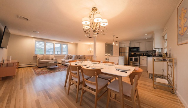 LUXE 3BR Near Boston, Airport, and Beach!