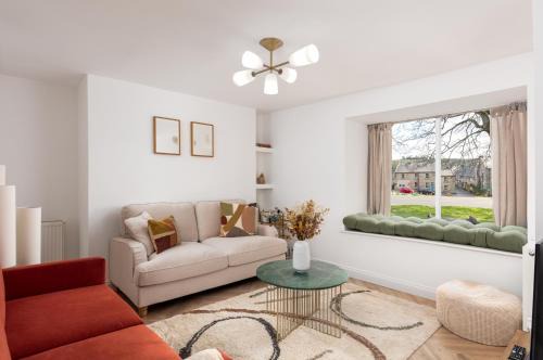 Luxe Design - Heart of Rothbury - Sleeps 8!