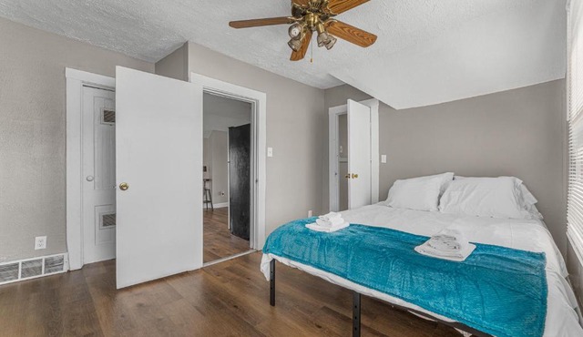 Luxe Mattresses Pet Friendly Free Prkng WiFi