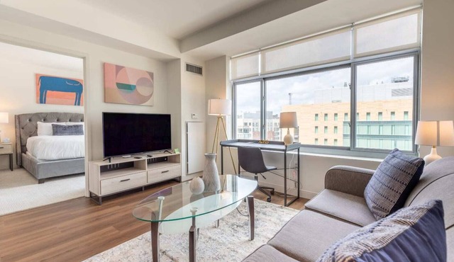 Luxury Apt Near Charles River with Sky Terrace Access