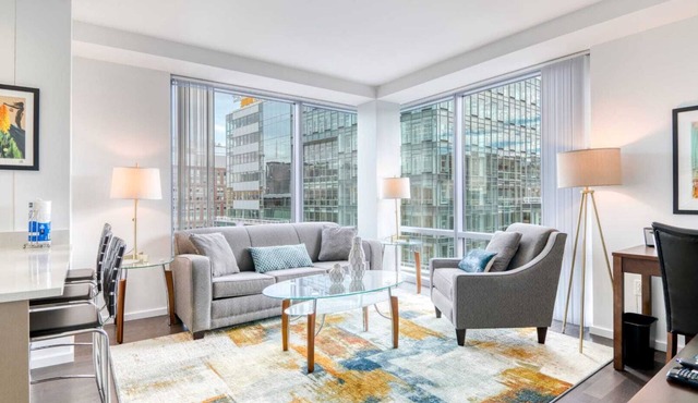 Luxury Apt Near Charles River