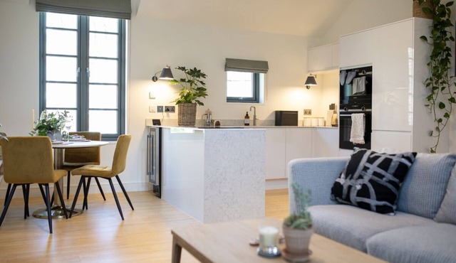 Luxury Mews Cottage in Park district, Glasgow