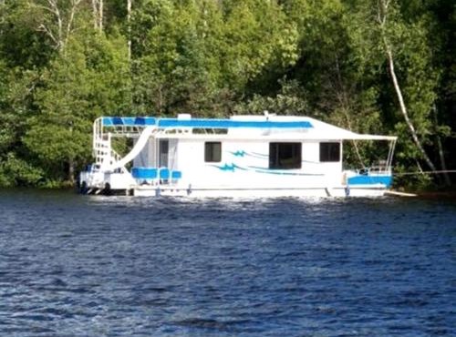 Luxury Wide-Body Houseboat with Flybridge Steering & Water Slide Near Birch Lake, Babbitt, Minnesota